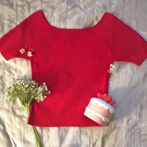 Red Short-Sleeve Top With Scoop Neck
